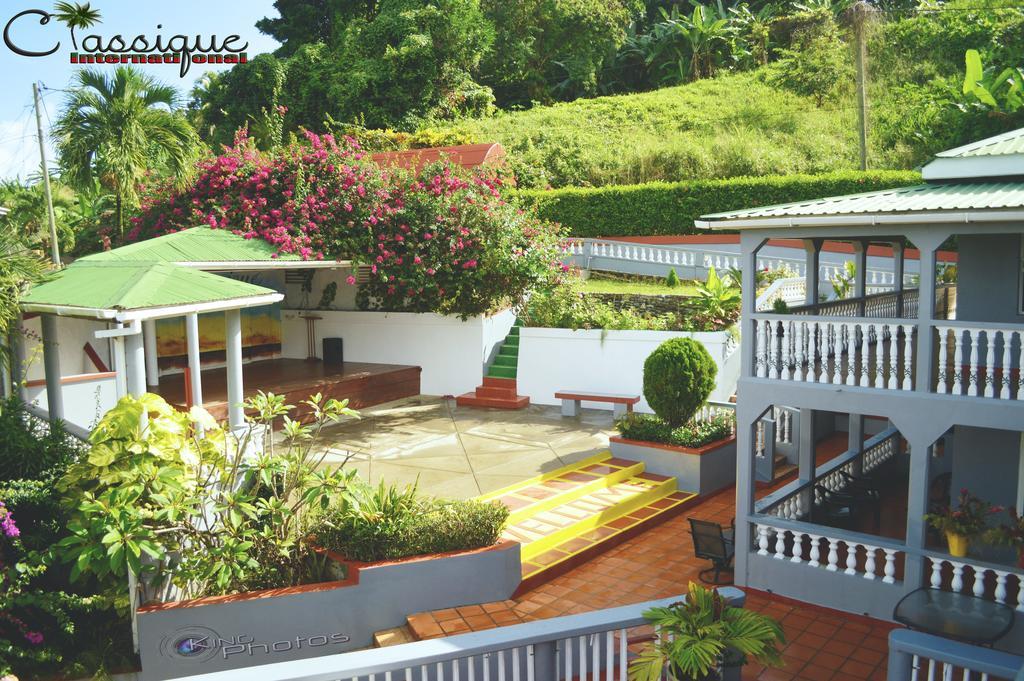 Classique International In Dominica Marigot Exterior photo