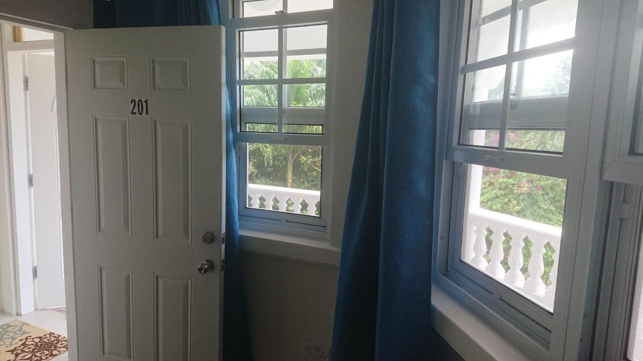 Classique International In Dominica Marigot Exterior photo