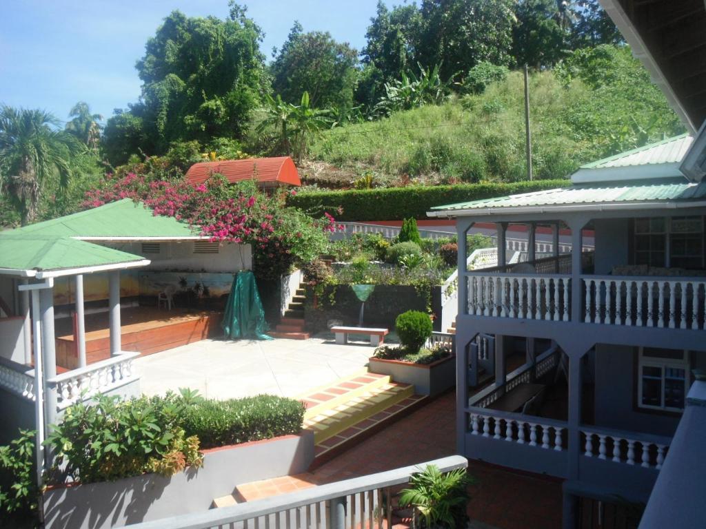 Classique International In Dominica Marigot Exterior photo