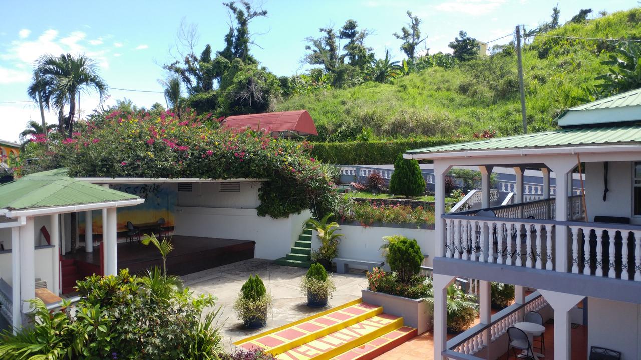 Classique International In Dominica Marigot Exterior photo
